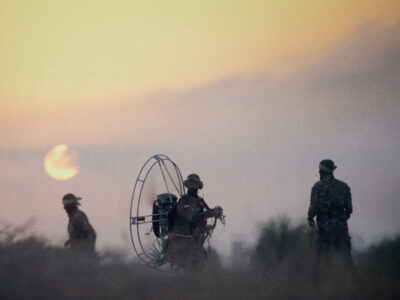 طوفان الأرض والنفس