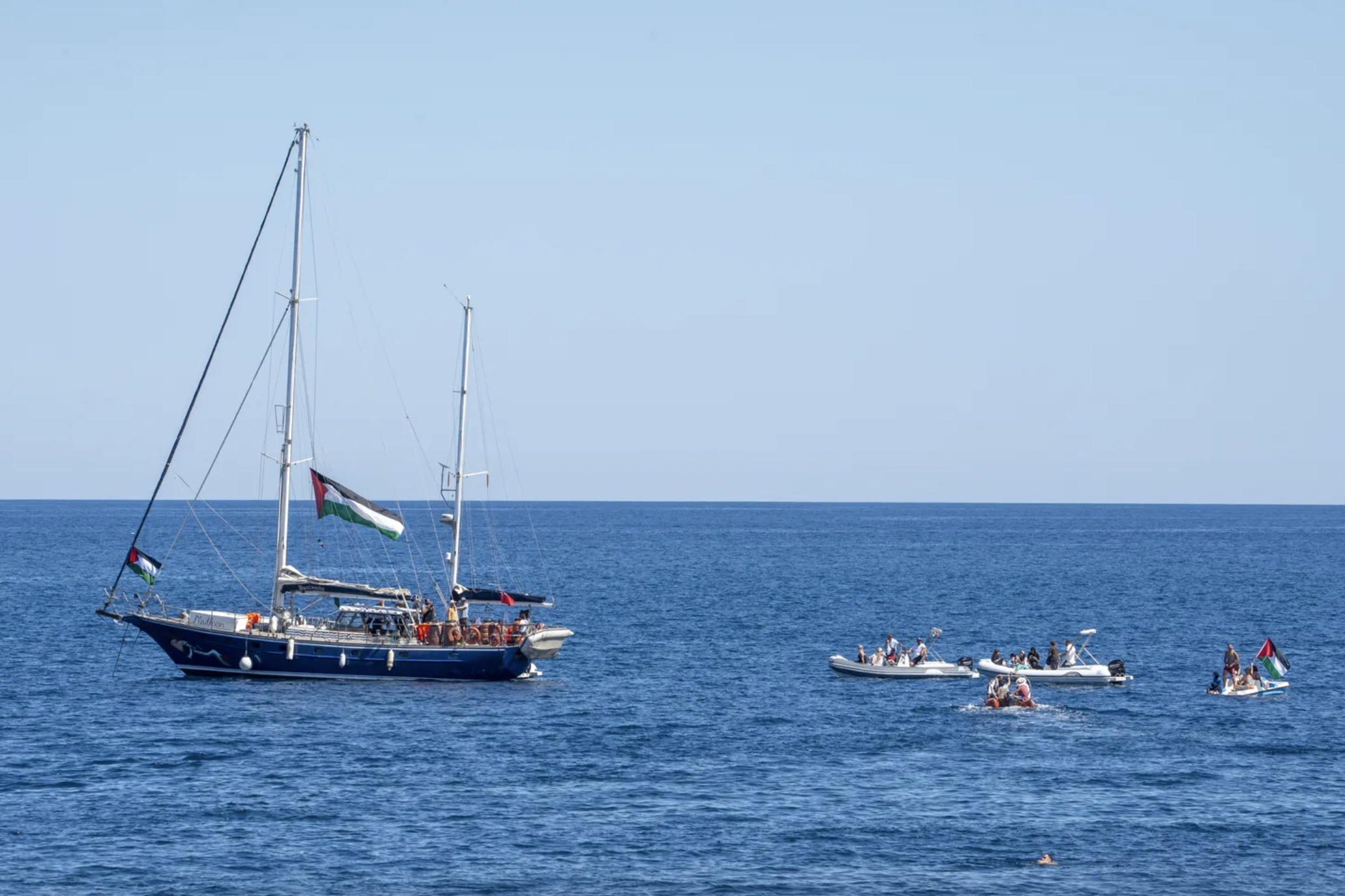 سيرة سفن وقوافل لا تصل غزة 