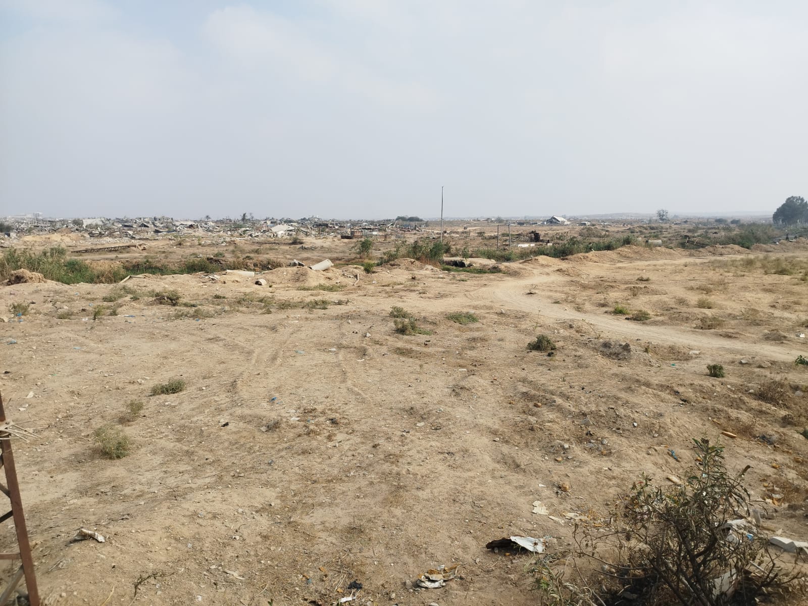 تدمير جيش الاحتلال الأراضي الزراعية في منطقة جحر الديك وسط قطاع غزة. (تصوير: خالد أبو عامر/ متراس) 
