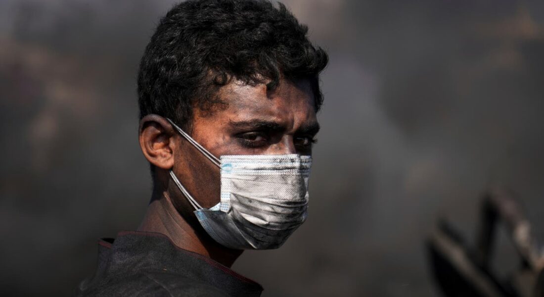 الإبادة البلاستيكية