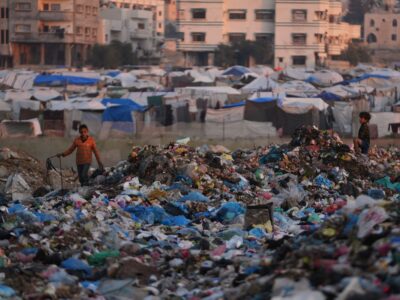 غزة تتنفس السموم